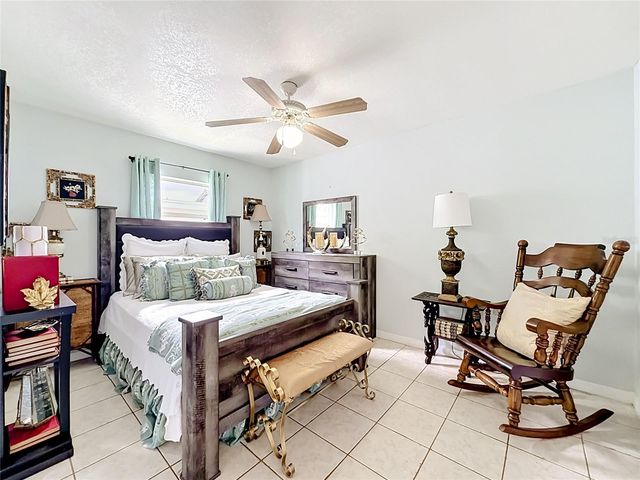 2705 ARC DRIVE, Orlando, FL 32826