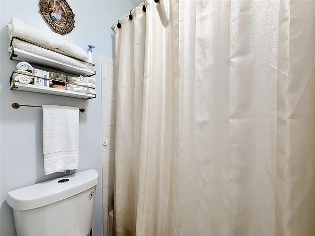 2705 ARC DRIVE, Orlando, FL 32826