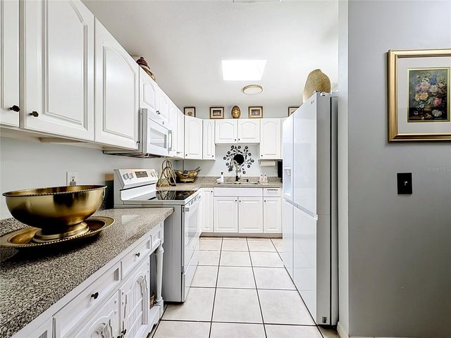 2705 ARC DRIVE, Orlando, FL 32826