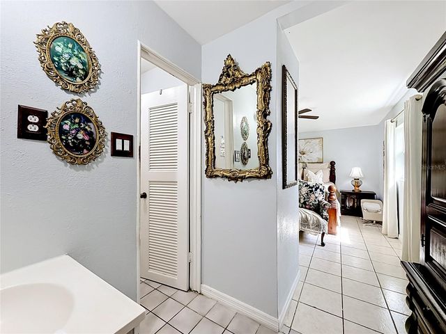 2705 ARC DRIVE, Orlando, FL 32826