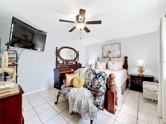 2705 ARC DRIVE, Orlando, FL 32826