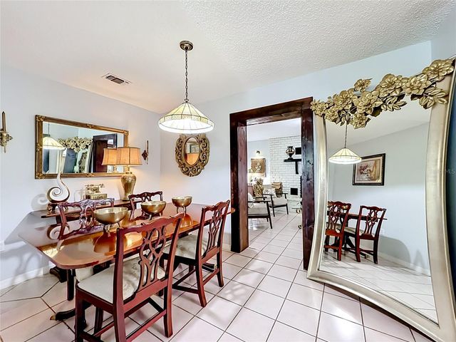 2705 ARC DRIVE, Orlando, FL 32826