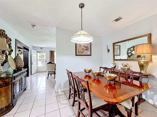 2705 ARC DRIVE, Orlando, FL 32826