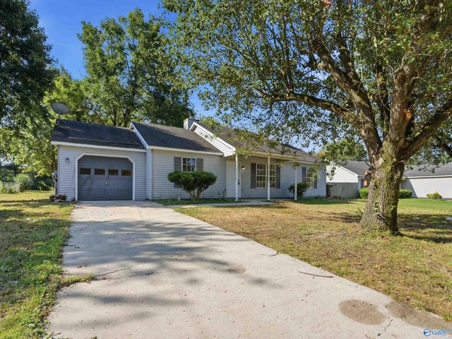 305 Buffalo Creek Drive, Toney, AL 35773