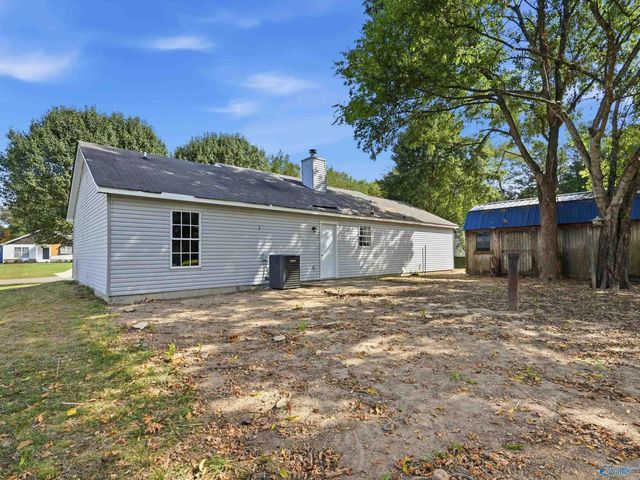 305 Buffalo Creek Drive, Toney, AL 35773