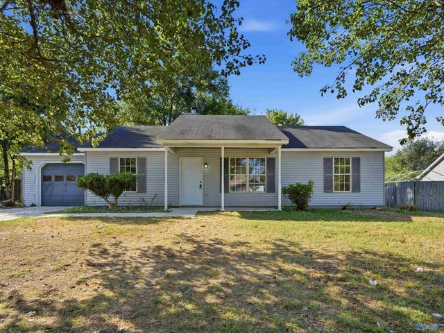 305 Buffalo Creek Drive, Toney, AL 35773