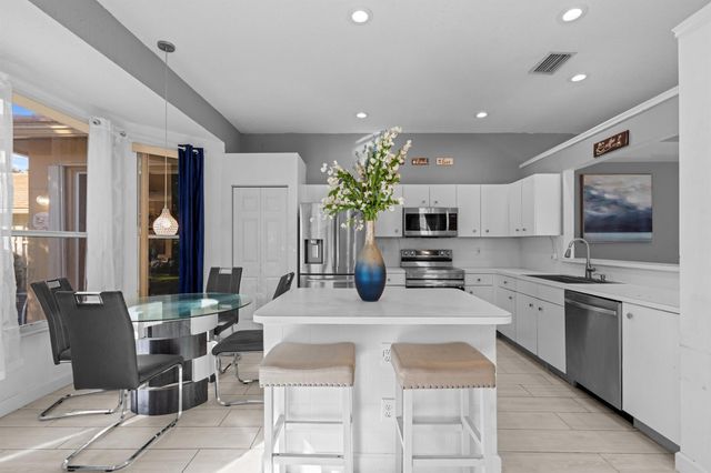 4198 Manor Forest Trail, Boynton Beach, FL 33436