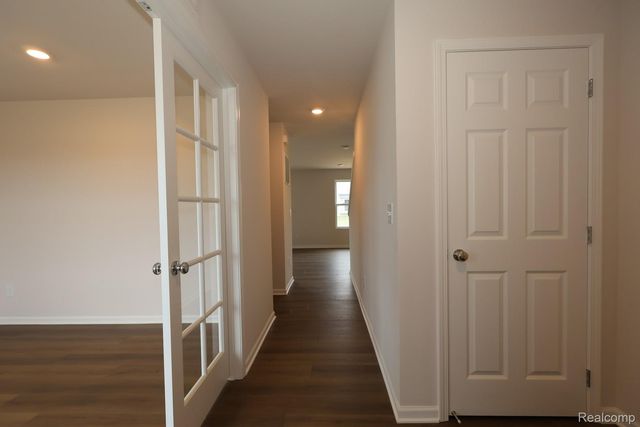 642 Harvest Way, Chelsea, MI 48118