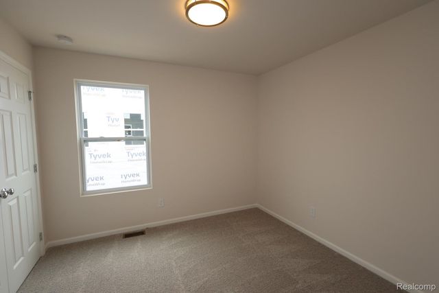 642 Harvest Way, Chelsea, MI 48118