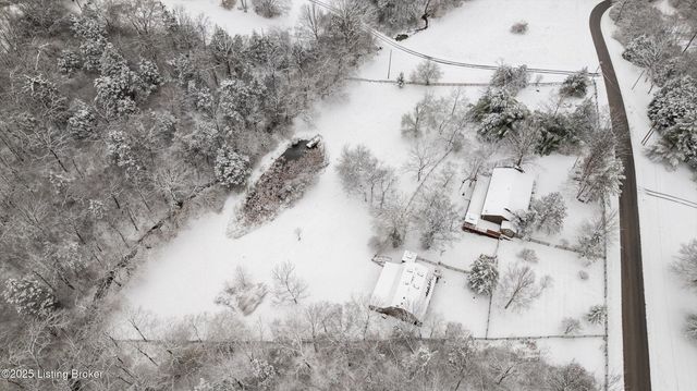 1405 Robertson Ct, Crestwood, KY 40014