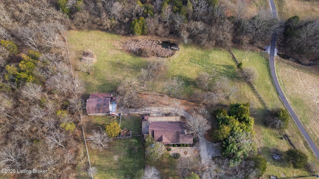 1405 Robertson Ct, Crestwood, KY 40014