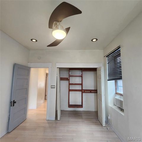 4261 Red Bud Avenue, St Louis, MO 63115