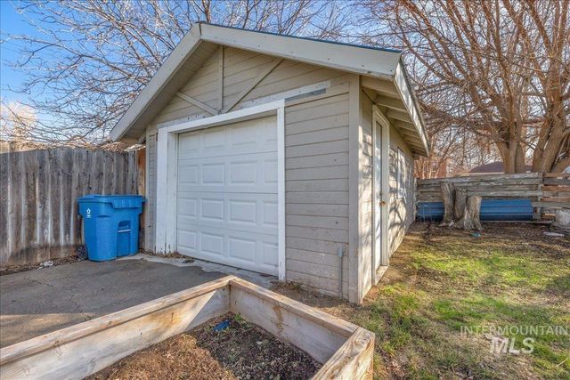 308 17th Avenue S, Nampa, ID 83651