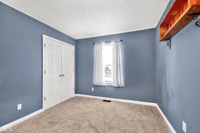 2114 Hannah Court, Lebanon, IN 46052