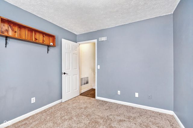 2114 Hannah Court, Lebanon, IN 46052