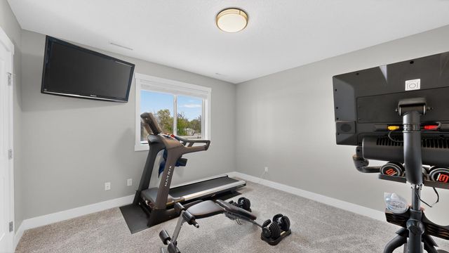 1737 Brandt Drive NE, Byron, MN 55920