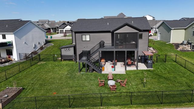 1737 Brandt Drive NE, Byron, MN 55920