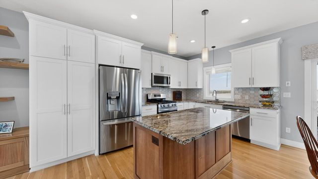 1737 Brandt Drive NE, Byron, MN 55920