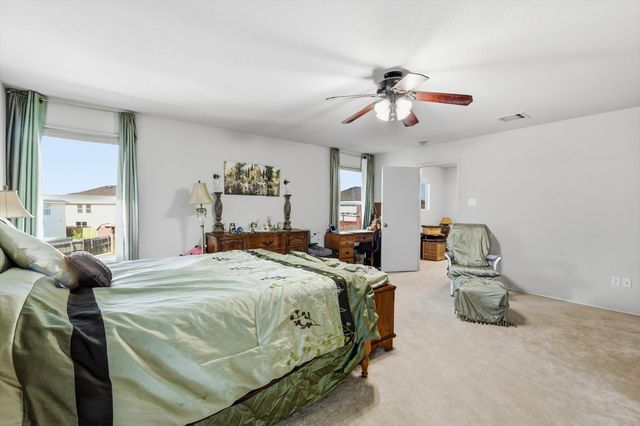 214 Hawthorne Court, Ponder, TX 76259