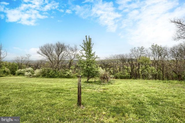 4401 MIDDLE RIDGE RD, Newport, PA 17074