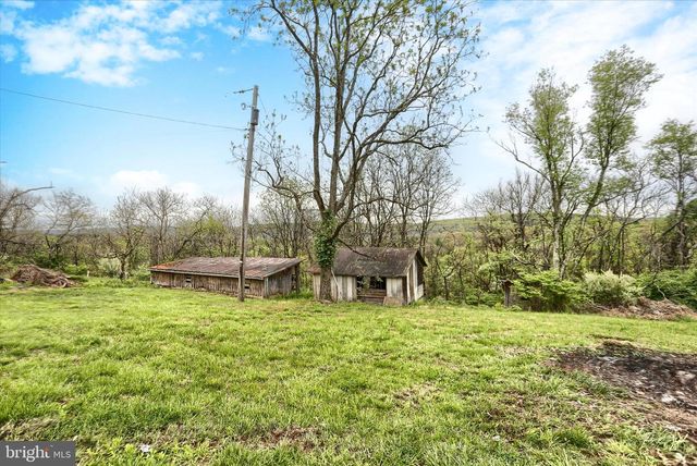4401 MIDDLE RIDGE RD, Newport, PA 17074