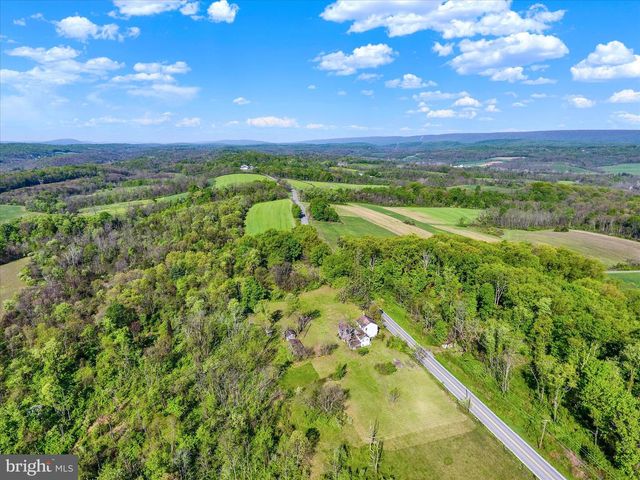 4401 MIDDLE RIDGE RD, Newport, PA 17074