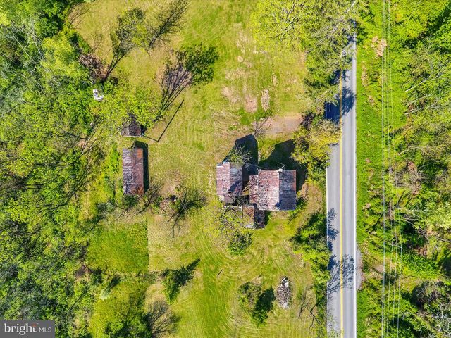 4401 MIDDLE RIDGE RD, Newport, PA 17074