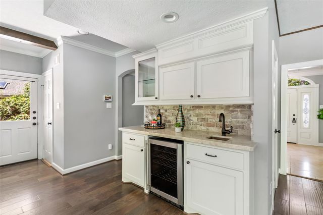 5410 Timber Shade Drive, Kingwood, TX 77345