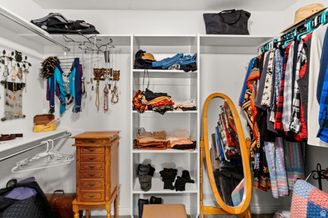 2308 W 2525 S, West Haven, UT 84401