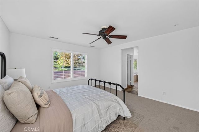 33489 Cedar Creek, Lake Elsinore, CA 92532