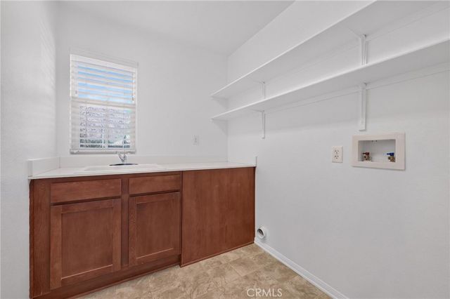 33489 Cedar Creek, Lake Elsinore, CA 92532