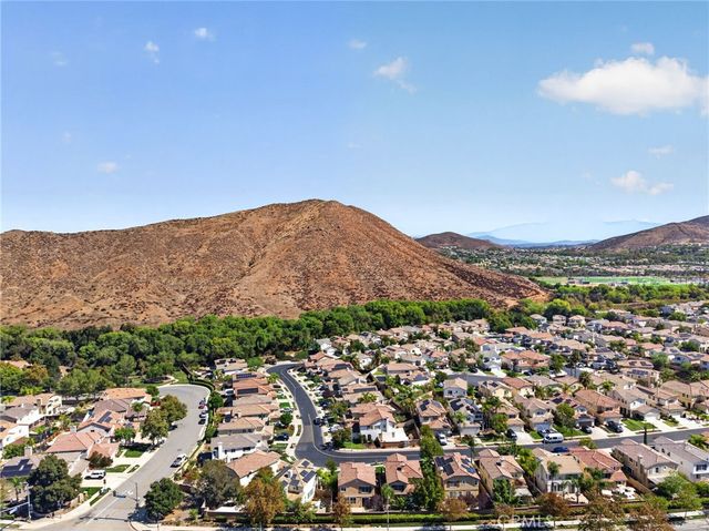 33489 Cedar Creek, Lake Elsinore, CA 92532