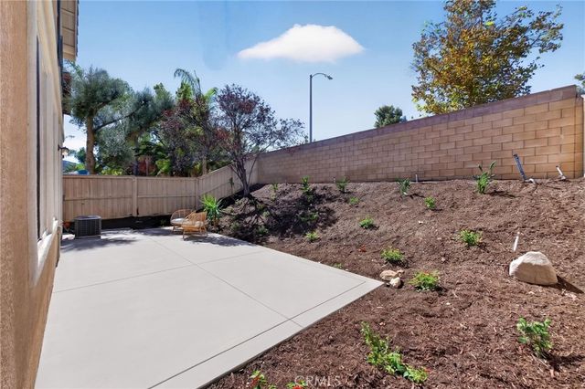 33489 Cedar Creek, Lake Elsinore, CA 92532