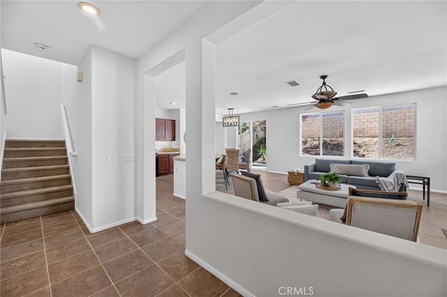 33489 Cedar Creek, Lake Elsinore, CA 92532