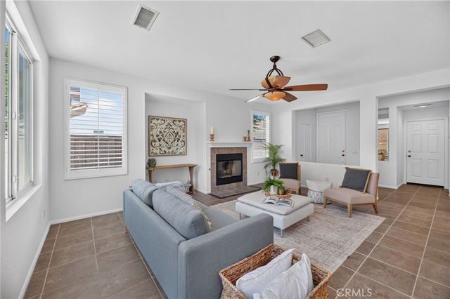 33489 Cedar Creek, Lake Elsinore, CA 92532
