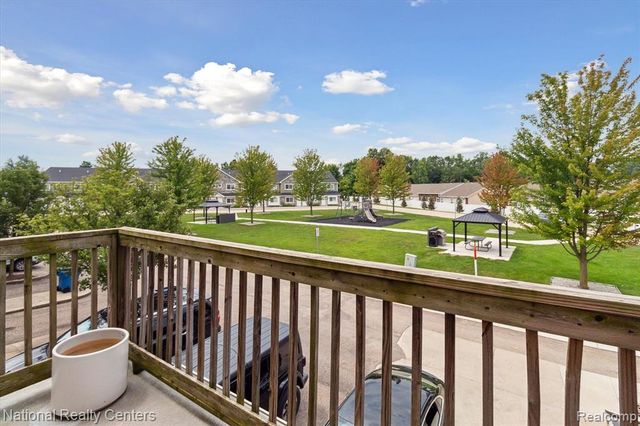 14151 Lakeside Boulevard 46, Shelby Twp, MI 48315