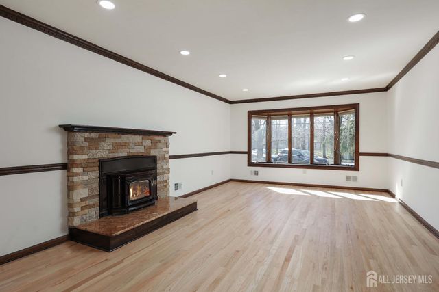 463 Cottrell Road, Old Bridge, NJ 07747