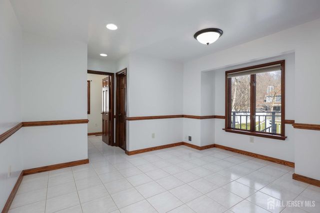 463 Cottrell Road, Old Bridge, NJ 07747