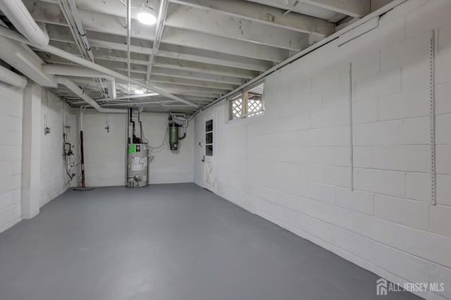 463 Cottrell Road, Old Bridge, NJ 07747