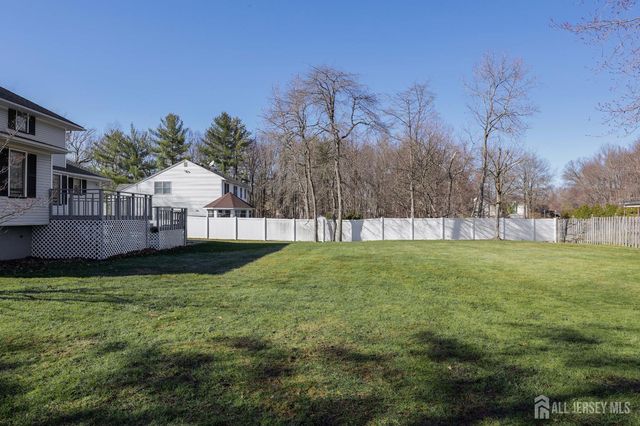 463 Cottrell Road, Old Bridge, NJ 07747