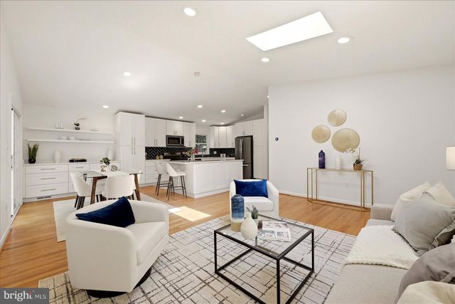 2621 CHILDS LN, Alexandria, VA 22308