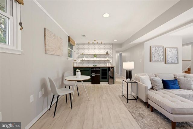 2621 CHILDS LN, Alexandria, VA 22308