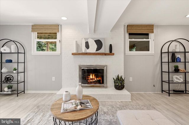 2621 CHILDS LN, Alexandria, VA 22308