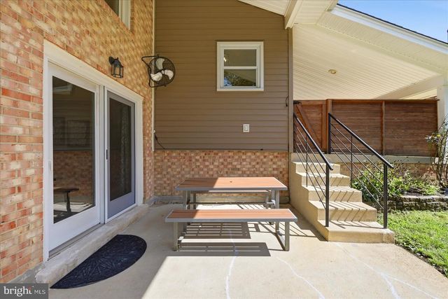 2621 CHILDS LN, Alexandria, VA 22308