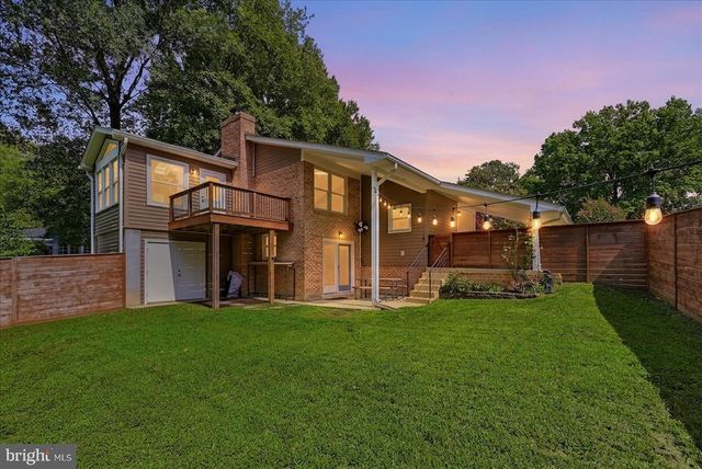 2621 CHILDS LN, Alexandria, VA 22308