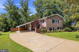 2621 CHILDS LN, Alexandria, VA 22308