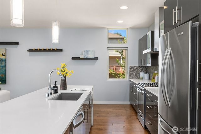 5903 20th Avenue S, Seattle, WA 98108