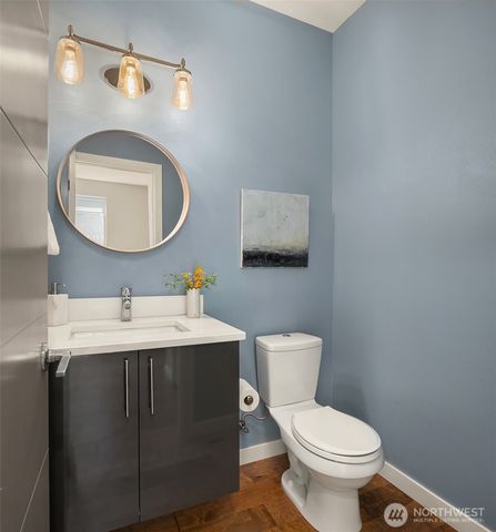 5903 20th Avenue S, Seattle, WA 98108