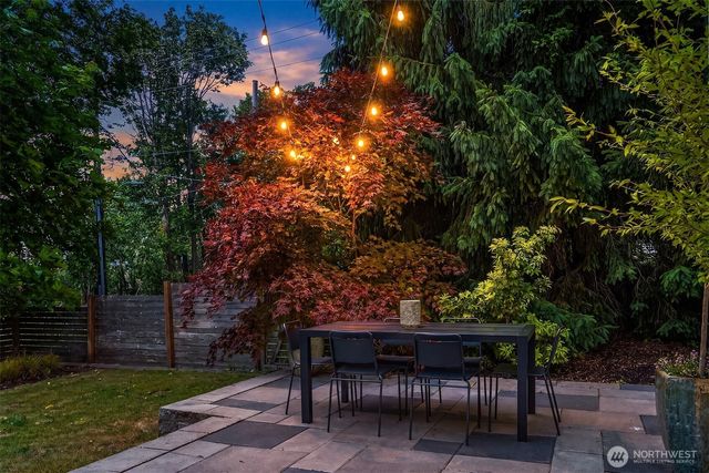 5903 20th Avenue S, Seattle, WA 98108
