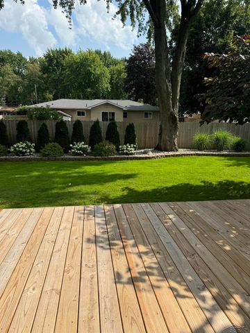 3869 N. Hartford Drive, Saginaw, MI 48603